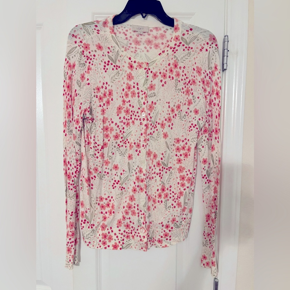 The loft cream colored long sleeve cardigan with pink flowers M